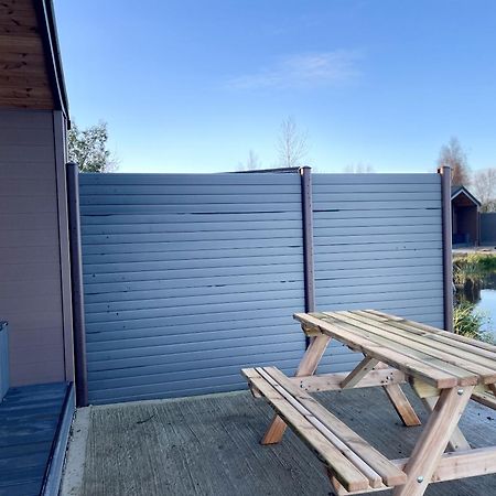 Lakeside Fishing Retreats Boston Exterior foto